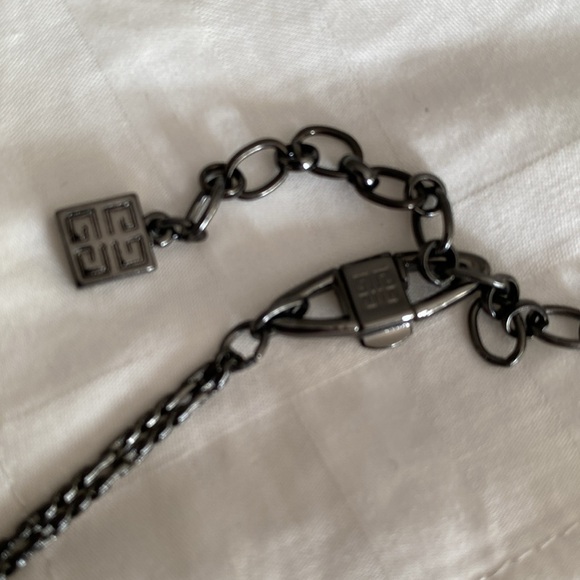 Beautiful full and authentic necklace - Picture 3 of 4